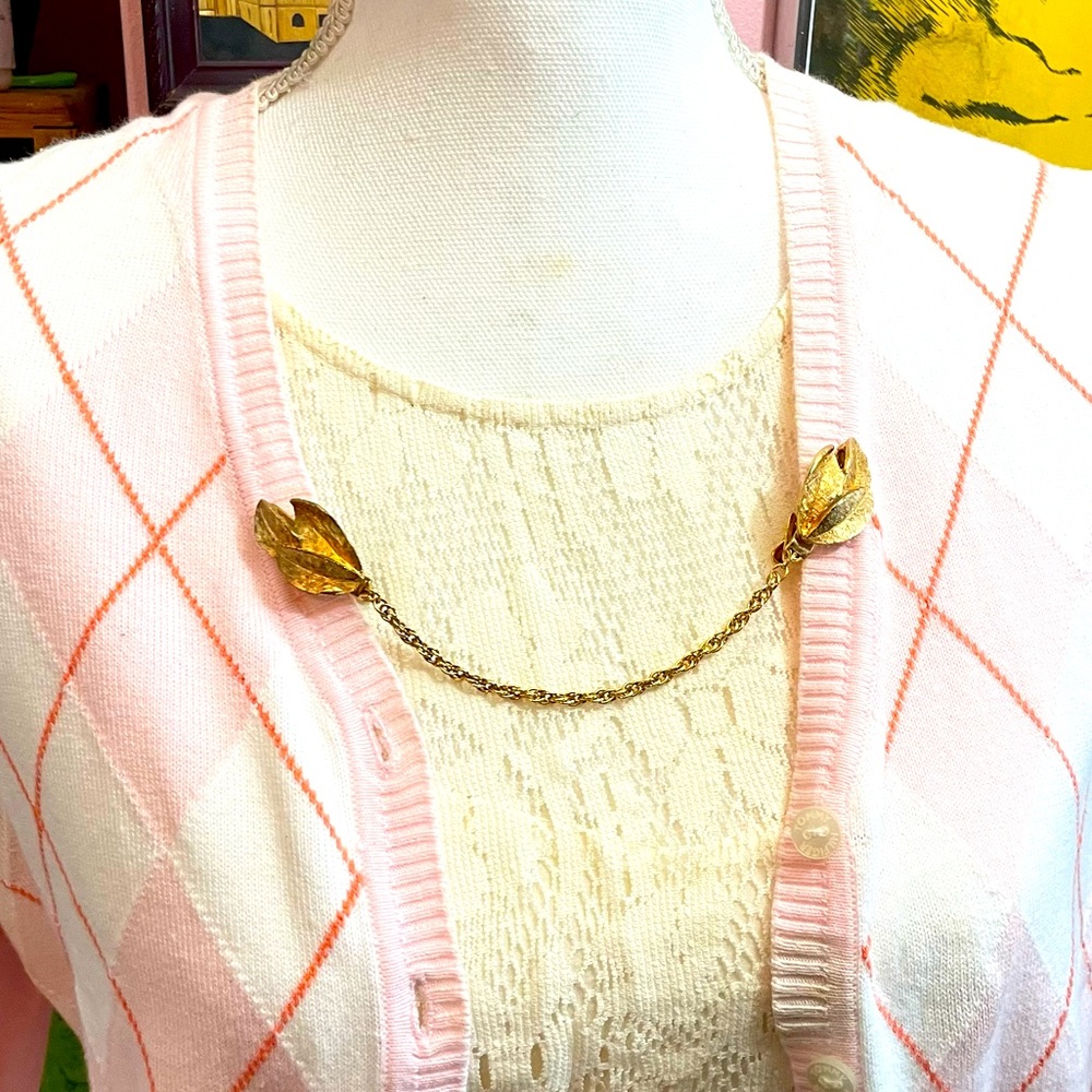 Vintage Goldleaf Leaves Metal Sweater Guard